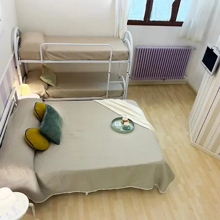 Gasthuis Holihome Le Rose 4*